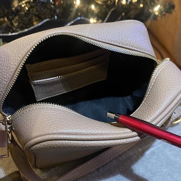 New La château beige cross body camera bag. - Picture 7 of 10